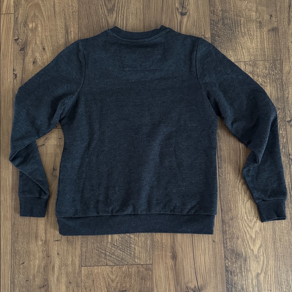 Women’s Columbus Crew Antigua crew neck sweatshirt, size small, grey - Picture 3 of 3